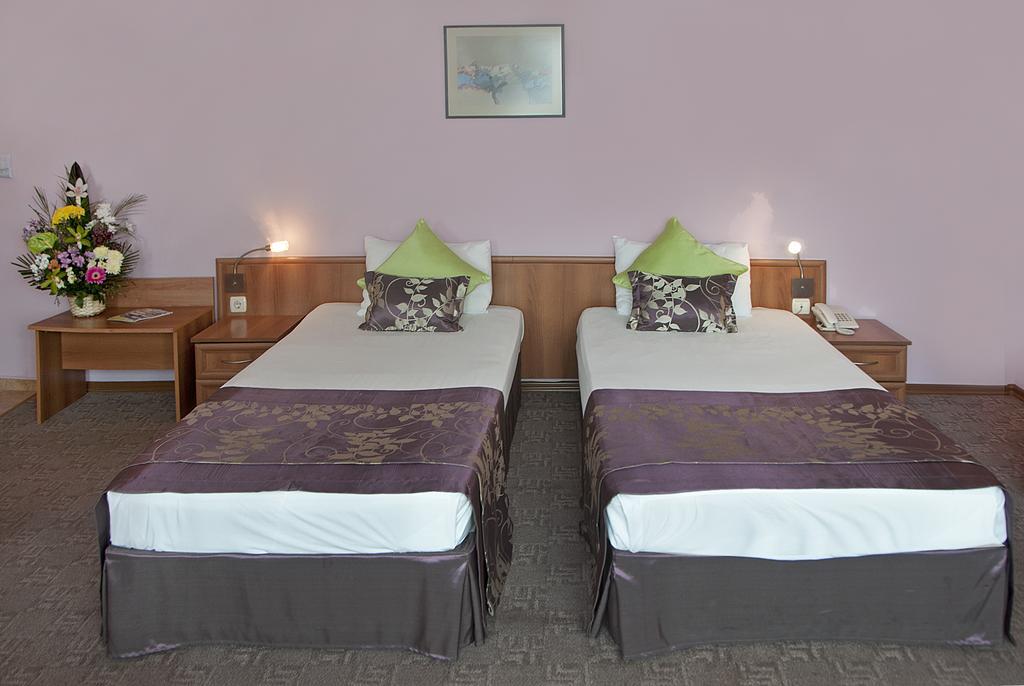 Hotel Real Пловдив Номер фото
